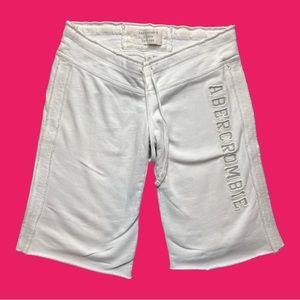 ABERCROMBIE & FITCH WOMANS SHORTS     SIZE XS 100%Cotton🇨🇦